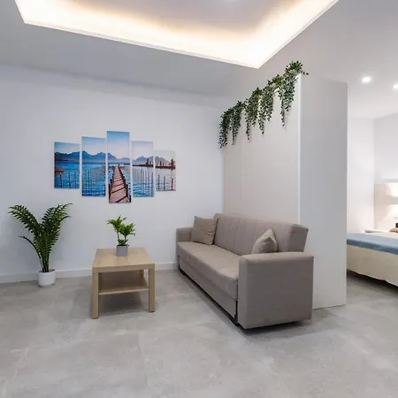 Victoria's Apartment *